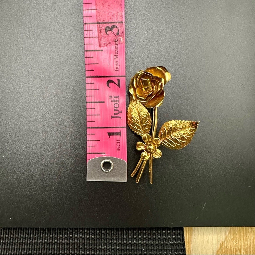 VINTAGE Coro SIGNED 2” Gold Tone Rose Flower Brooch Pin 1940s unique - Picture 10 of 11